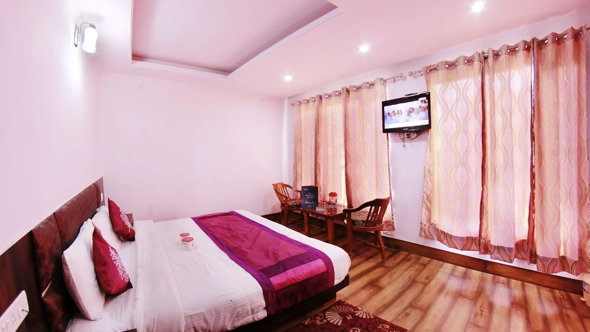Oyo 2400 Hotel Chaman Palace Shimla
