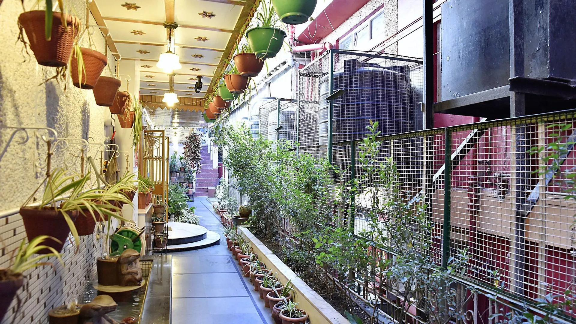 Oyo 2400 Hotel Chaman Palace Shimla 3*,